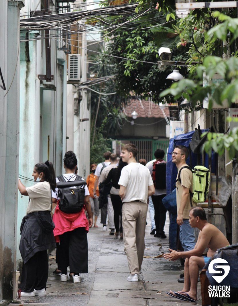 Explore the narrow alleys of Cho Lon | SaigonWalks